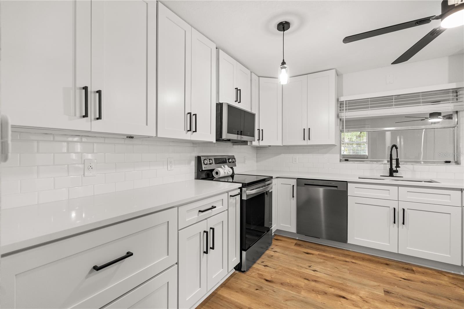 Image 11 of 41 For 3521 Silver Oak Court