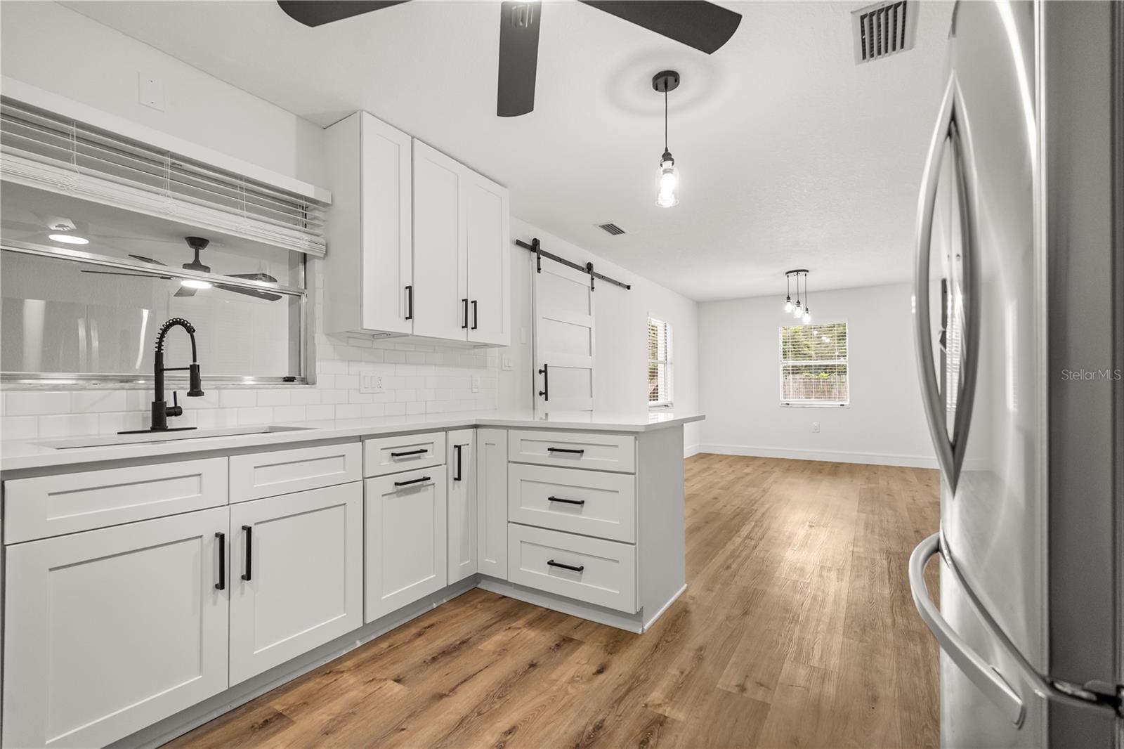Image 12 of 41 For 3521 Silver Oak Court