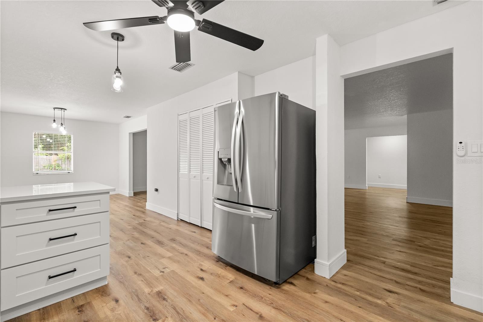 Image 14 of 41 For 3521 Silver Oak Court