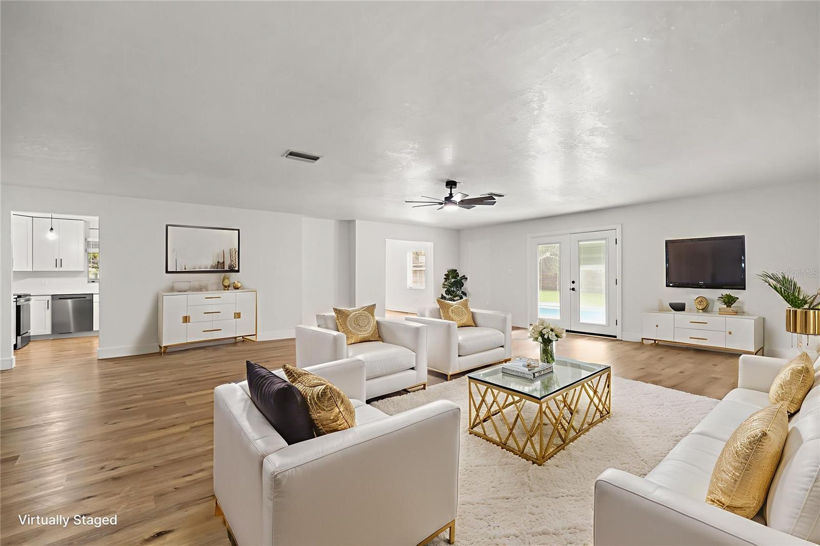Image 9 of 41 For 3521 Silver Oak Court