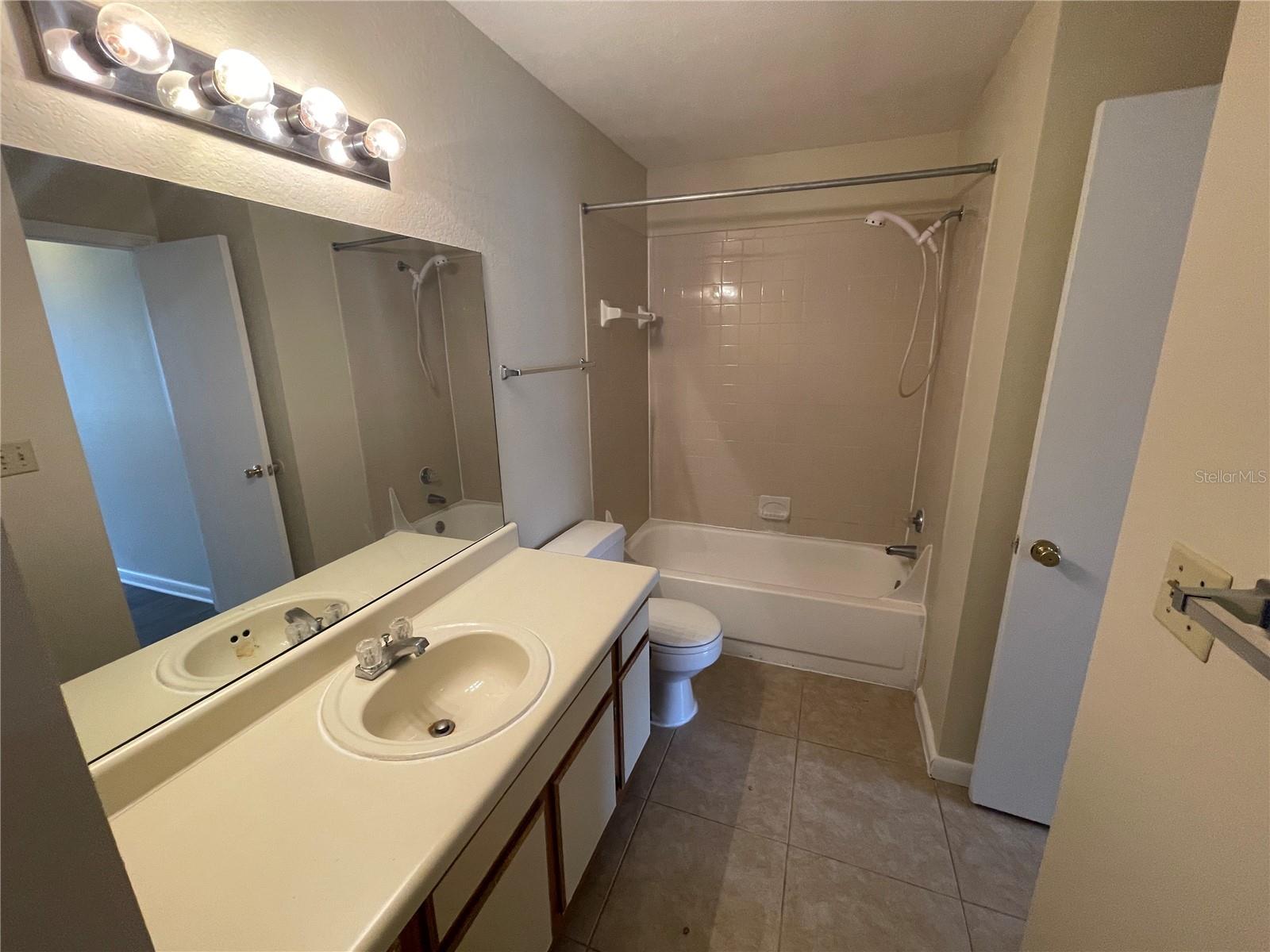 Image 7 of 11 For 1091 Hiawassee Road 218