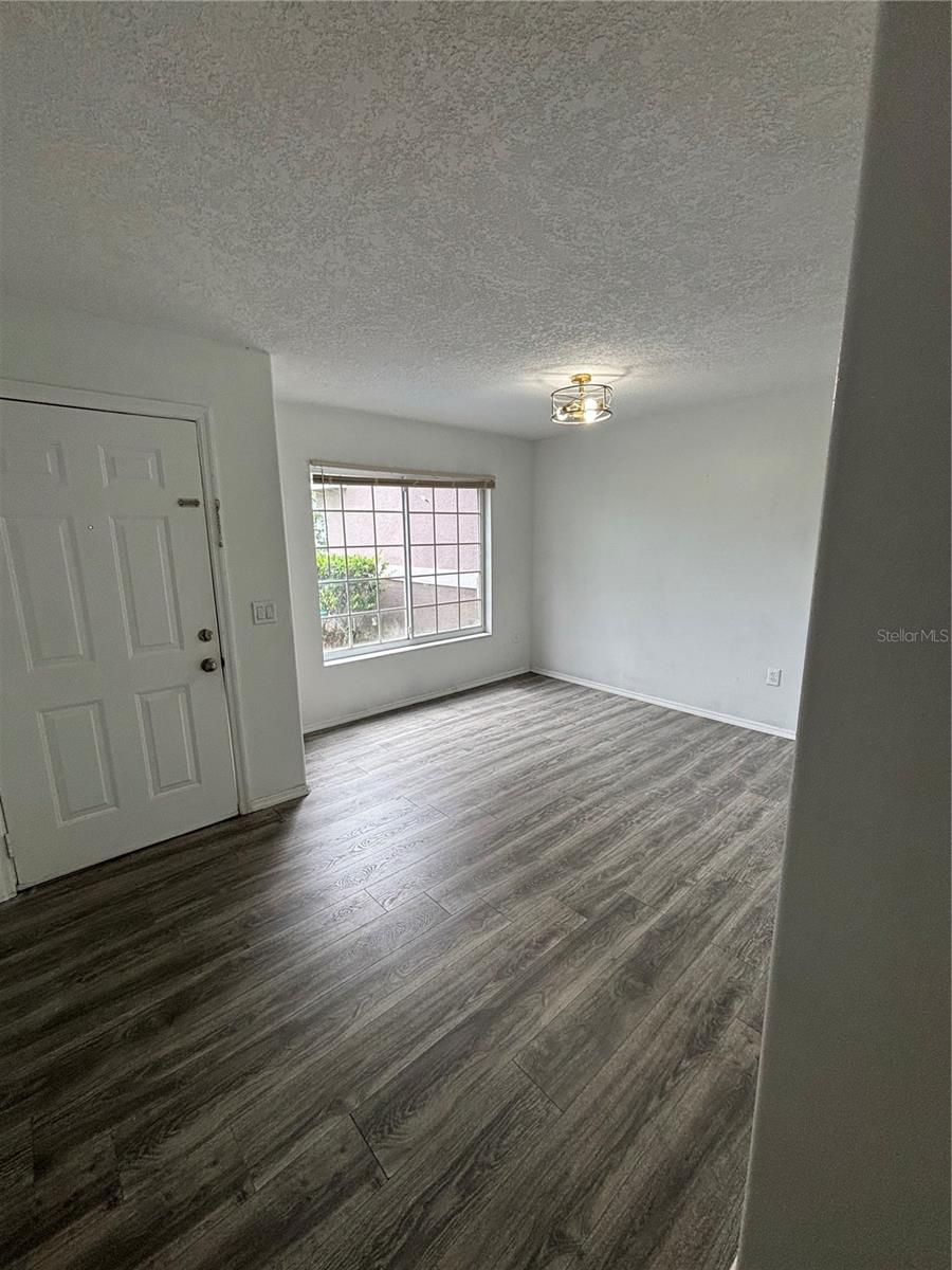 Image 5 of 25 For 1135 Madeira Key Way