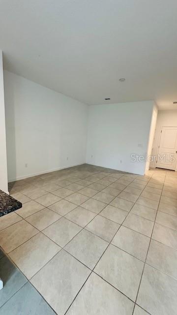 Image 12 of 33 For 1128 Lakeshore Breeze Place