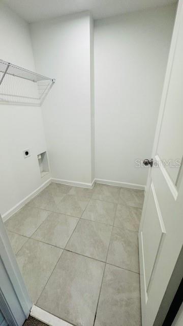 Image 23 of 33 For 1128 Lakeshore Breeze Place