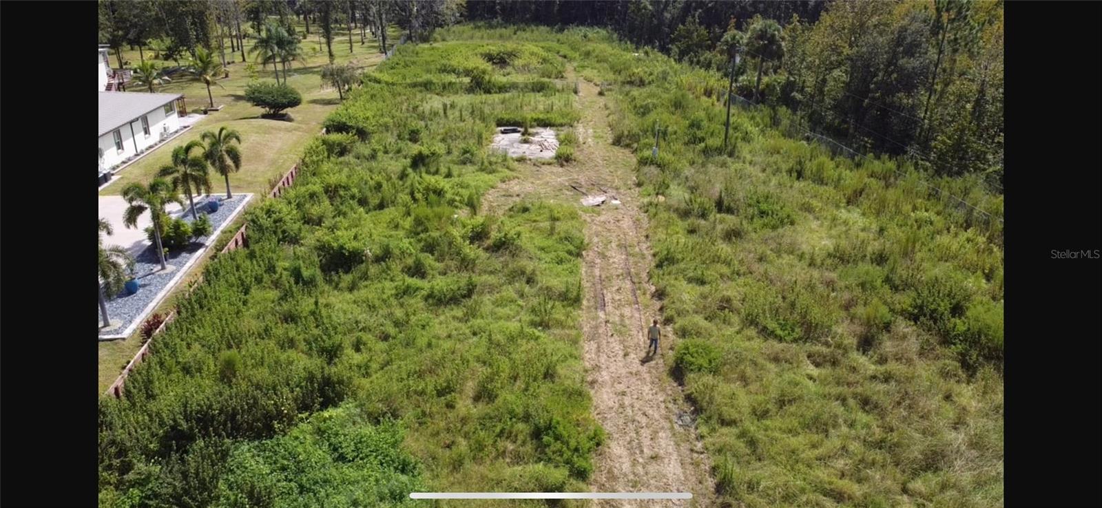 Image 9 of 11 For 805 Baron Road