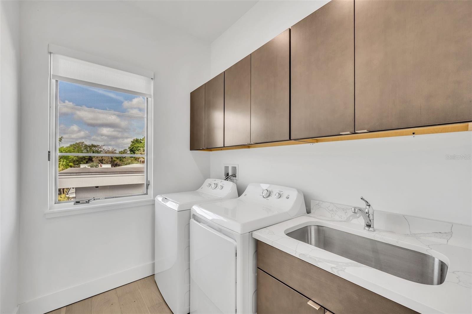 Image 21 of 29 For 501 Canton Avenue