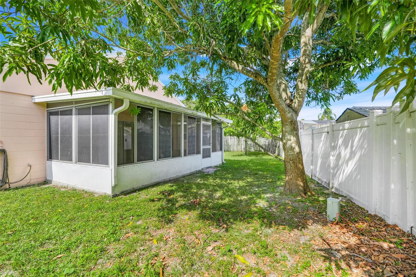 Image 20 of 24 For 11145 Huxley Avenue