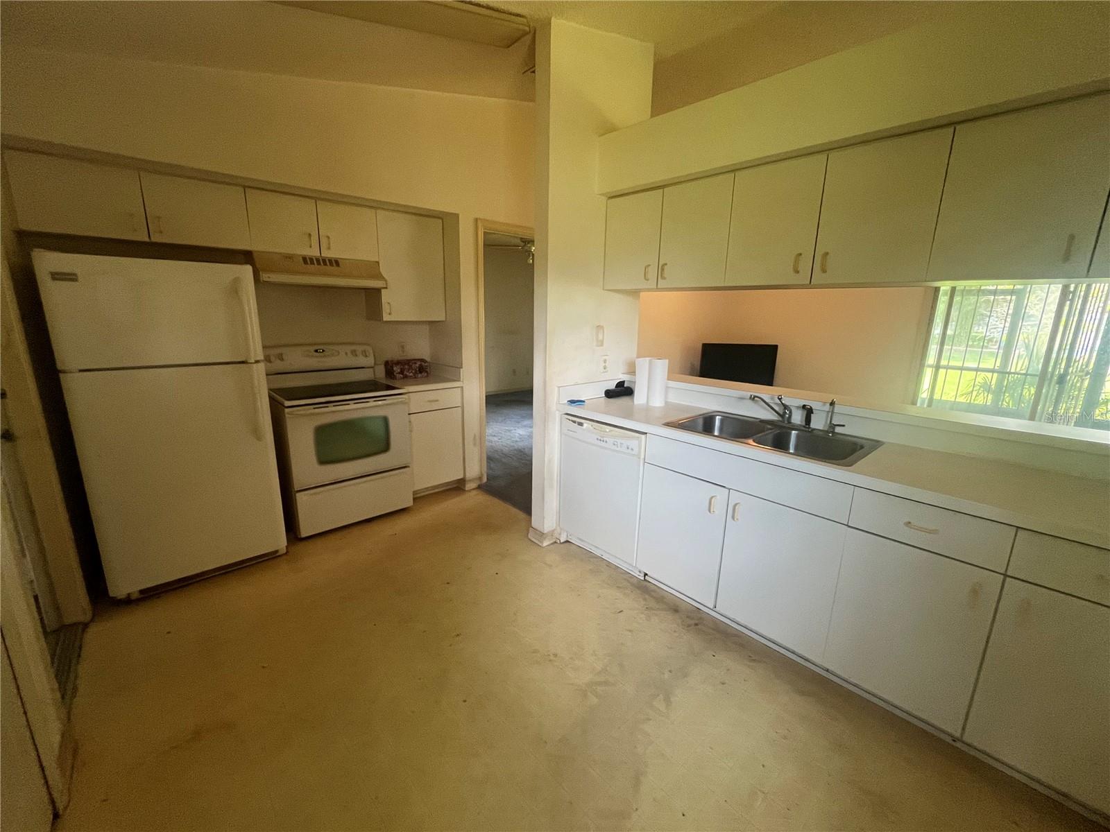 Image 4 of 11 For 108 1st Street