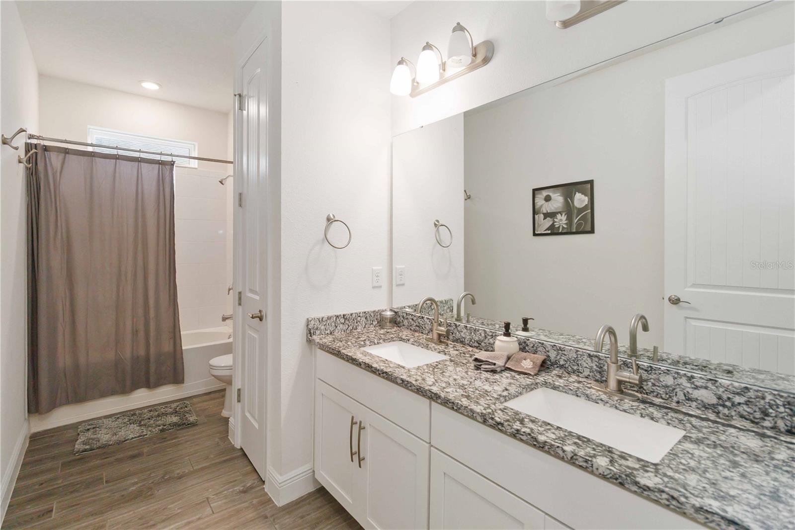 Image 37 of 50 For 3113 Pinenut Drive