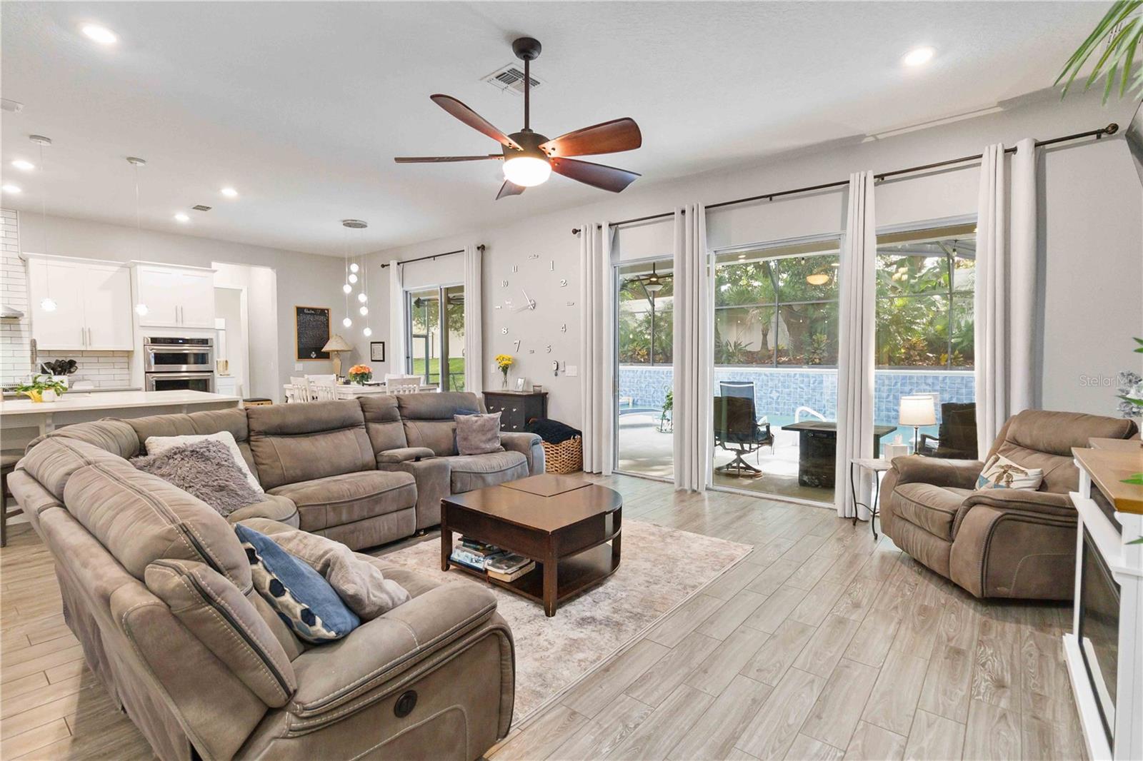 Image 7 of 50 For 3113 Pinenut Drive