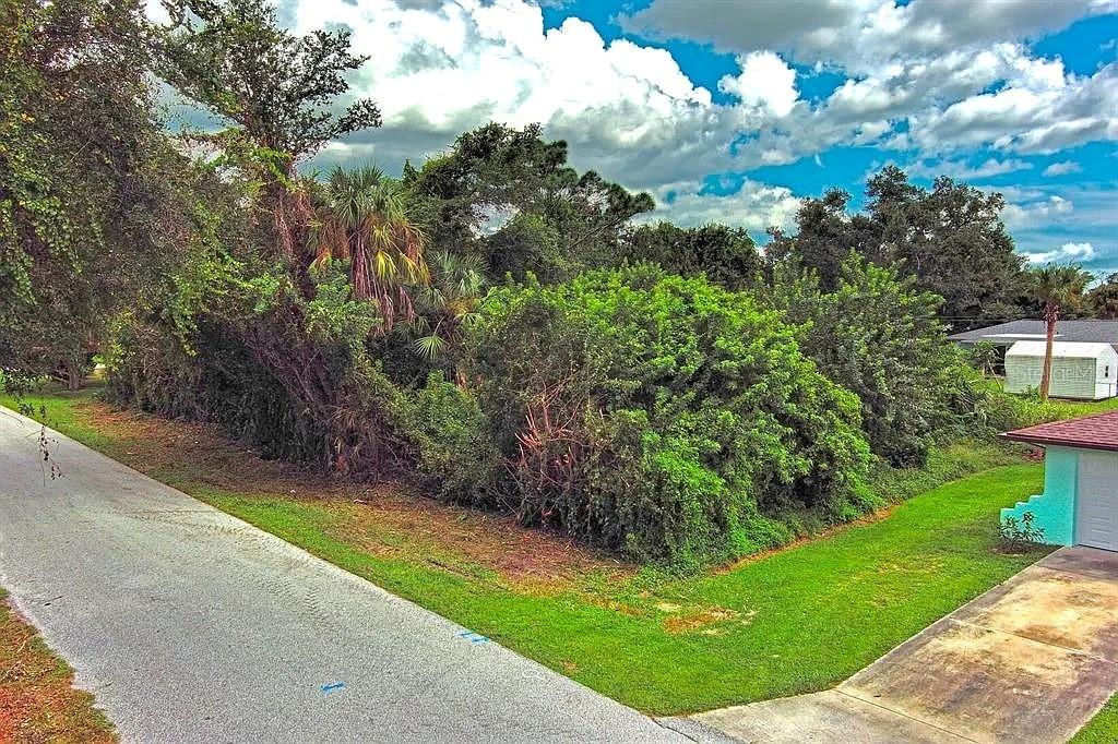 Details for 21511 Carleton Avenue, PORT CHARLOTTE, FL 33952