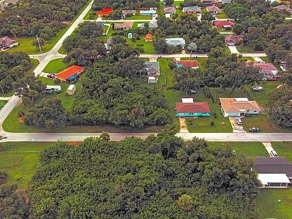 Image 7 of 9 For 21511 Carleton Avenue