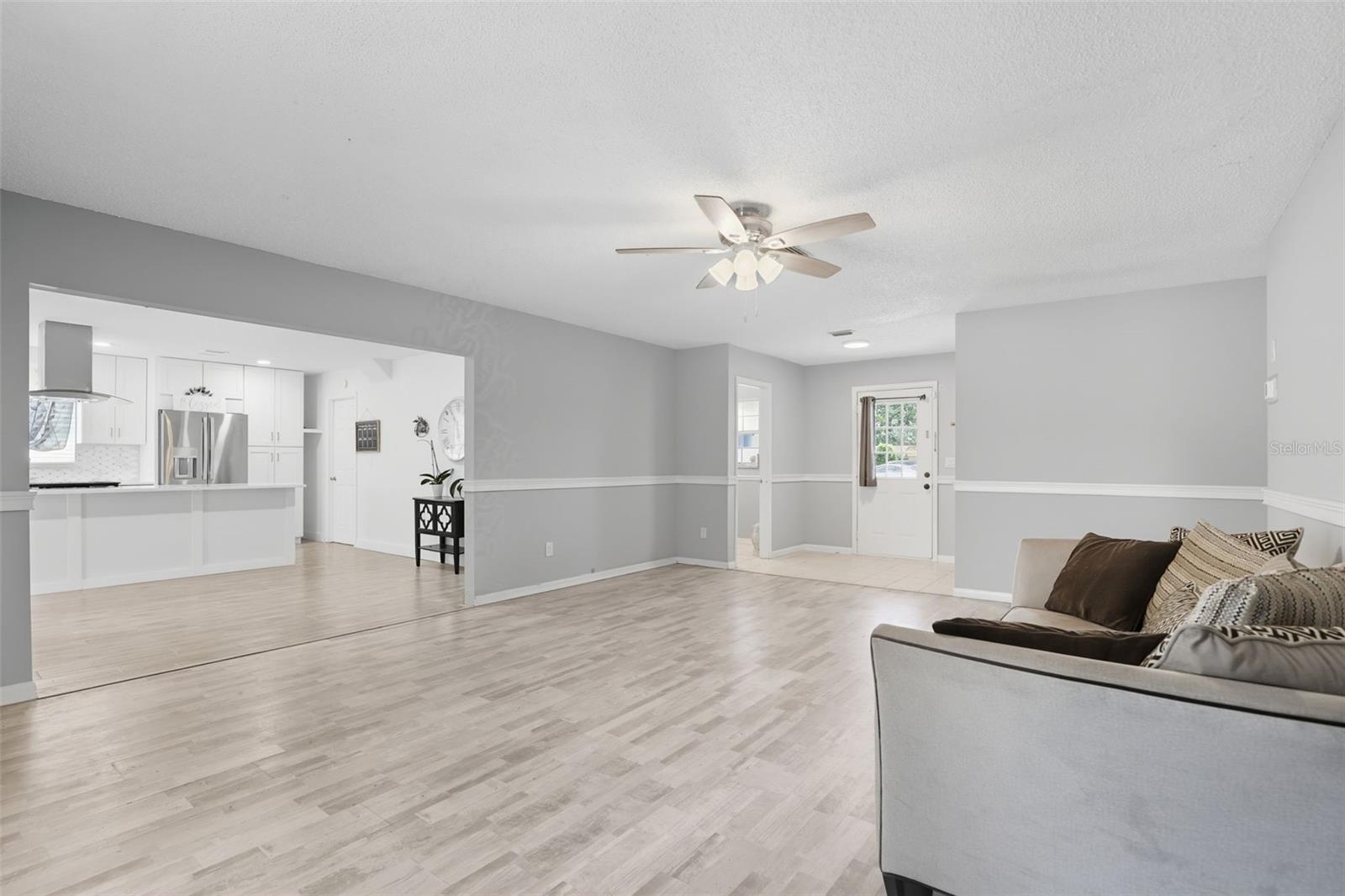 Image 6 of 35 For 1001 Deltona Boulevard
