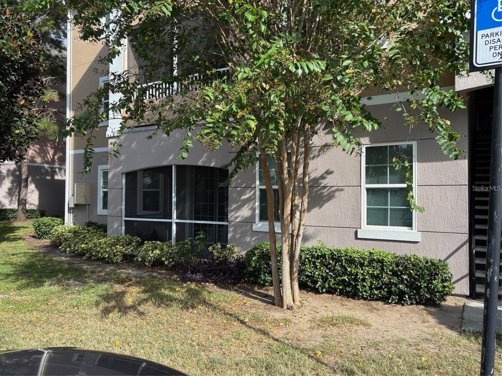 Listing Details for 6627 Queens Borough Avenue 101, ORLANDO, FL 32835