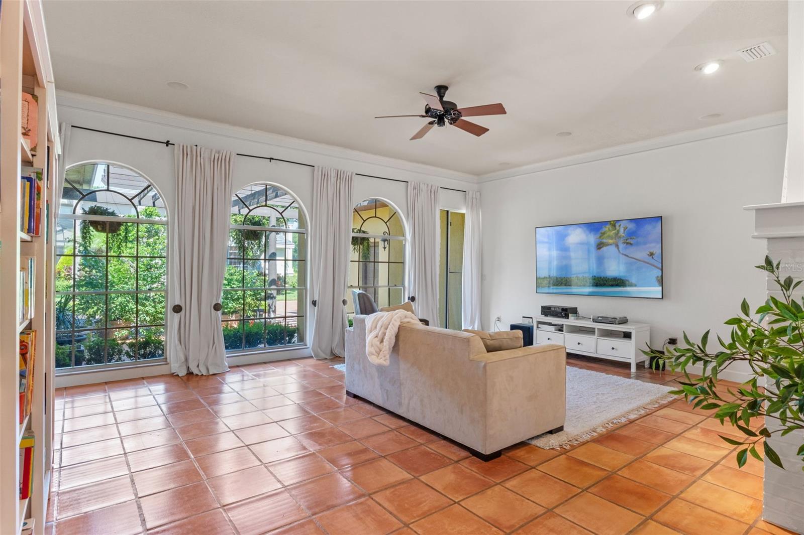 Image 15 of 69 For 3130 Butler Bay Drive N