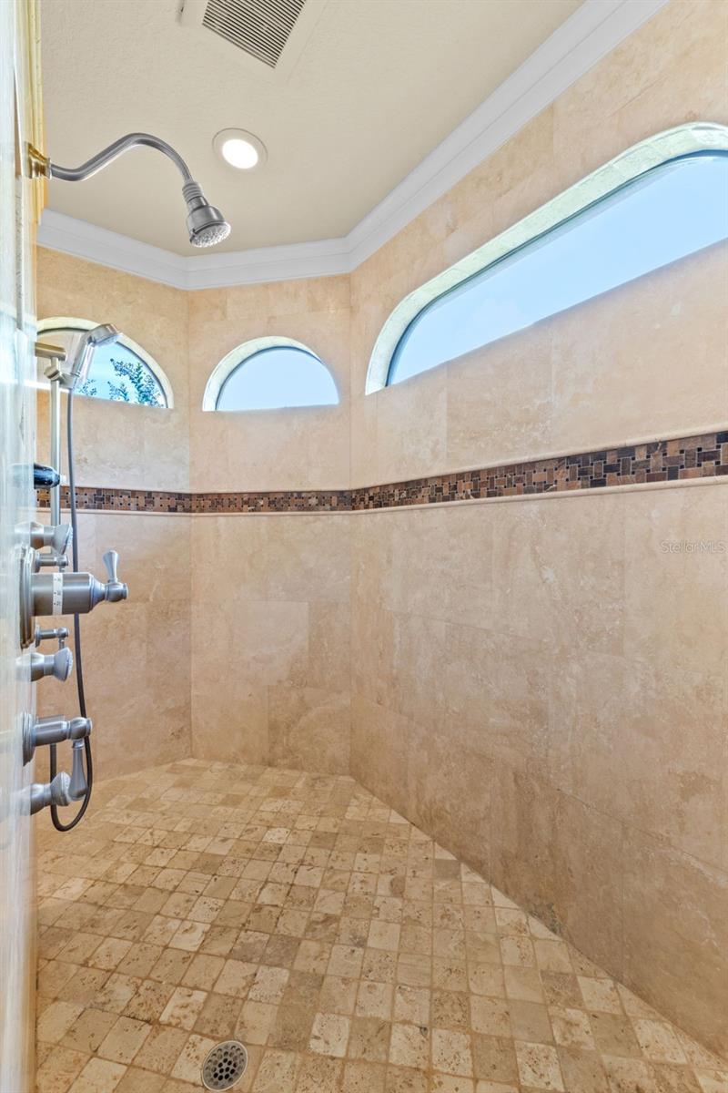 Image 32 of 69 For 3130 Butler Bay Drive N