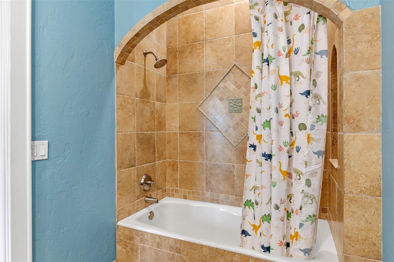 Image 36 of 69 For 3130 Butler Bay Drive N