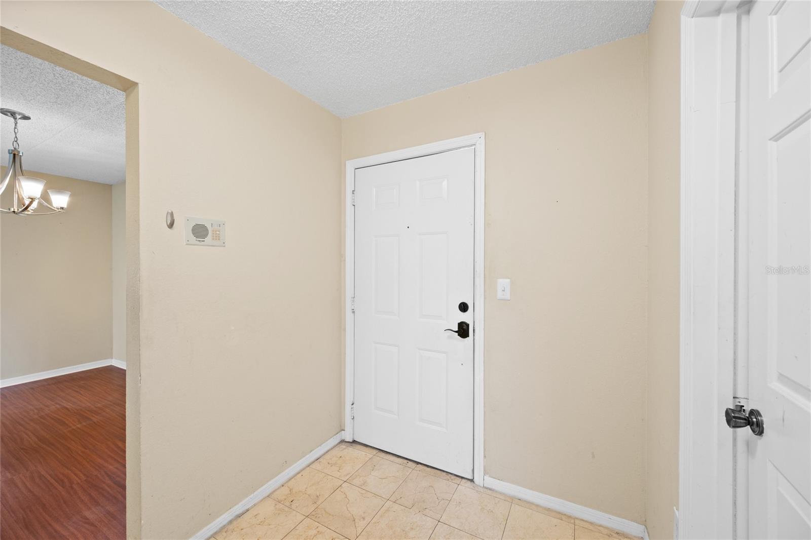 Image 2 of 31 For 3302 Clubside Drive 3302