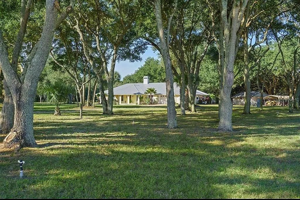 Image 13 of 45 For 2775 Foxrun Road