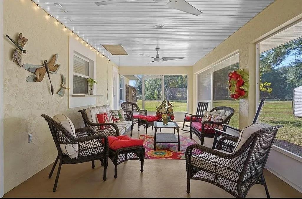 Image 17 of 45 For 2775 Foxrun Road
