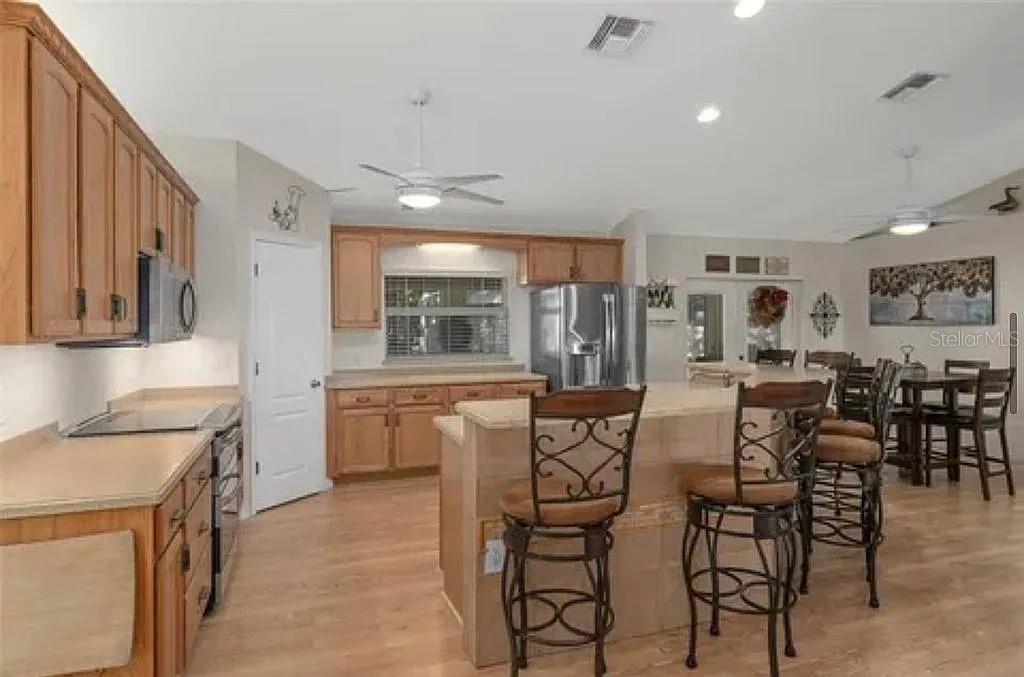 Image 26 of 45 For 2775 Foxrun Road