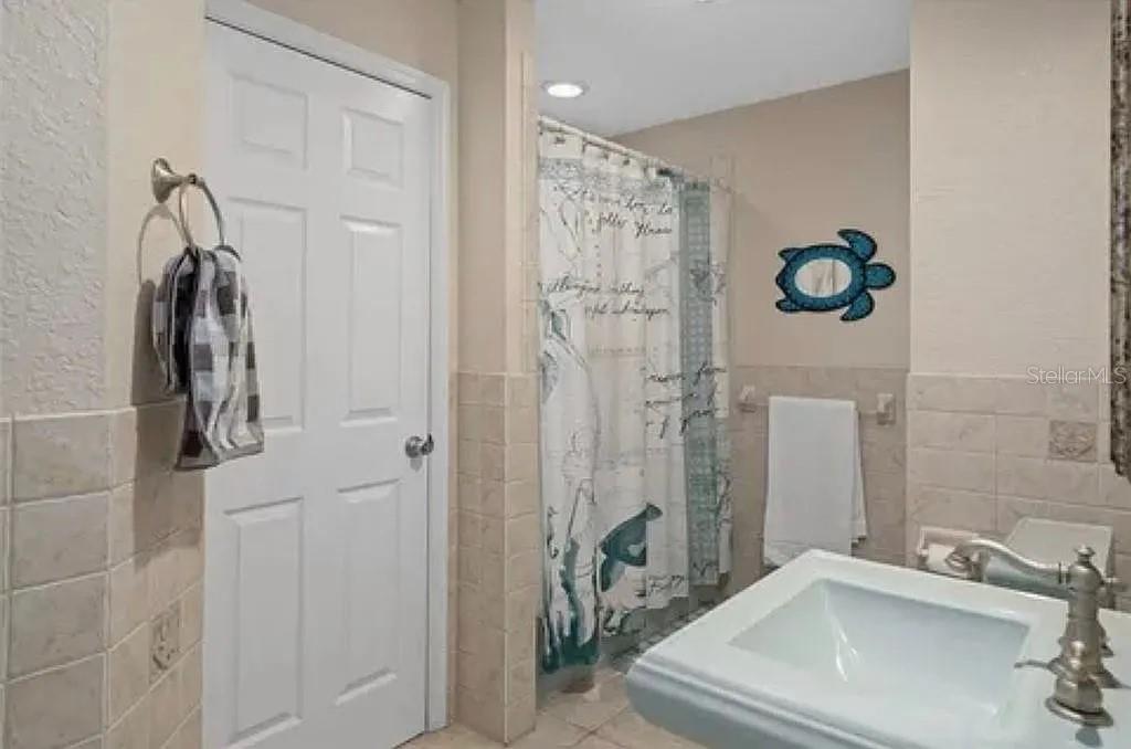 Image 41 of 45 For 2775 Foxrun Road