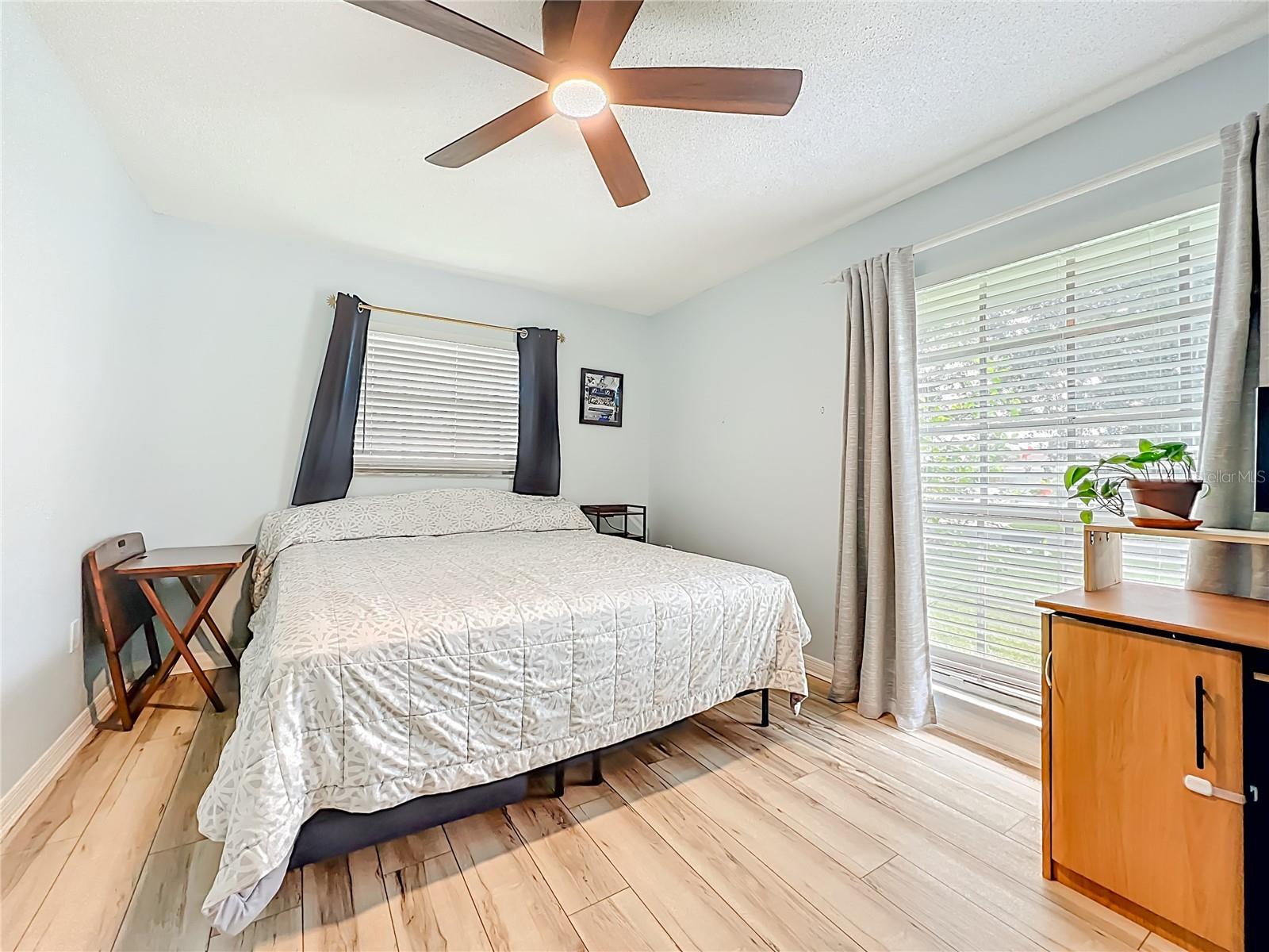Image 43 of 75 For 2815 Montmart Drive