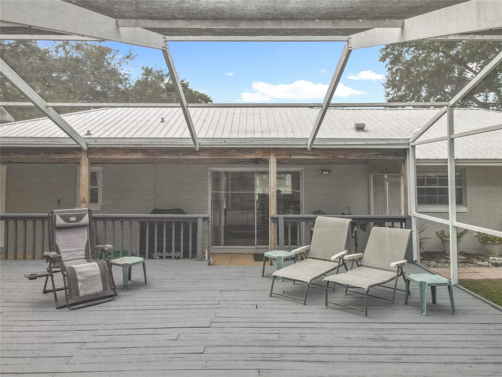 Image 63 of 75 For 2815 Montmart Drive