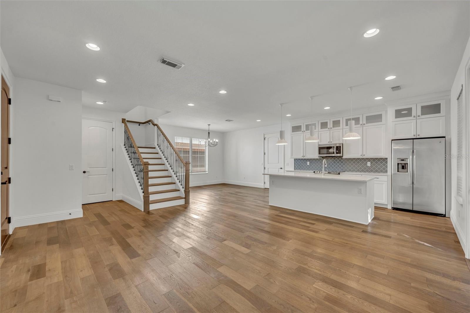Image 5 of 32 For 1742 Ridgewood Avenue S
