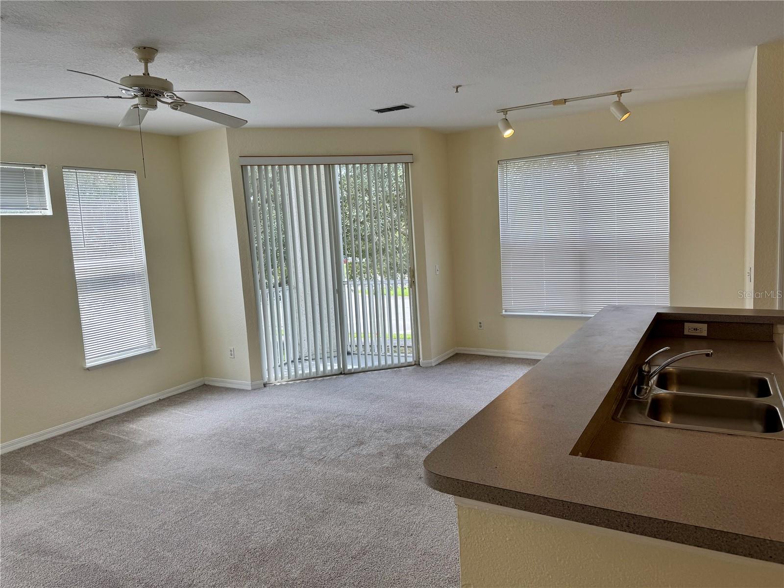 Image 13 of 17 For 2718 Maitland Crossing Way 3202