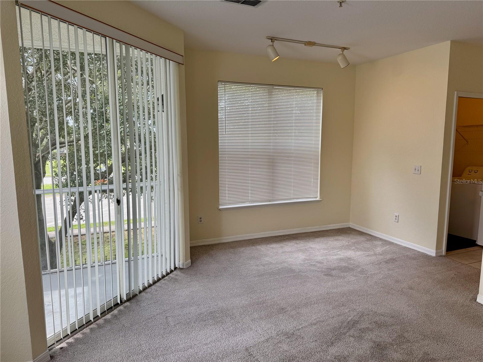 Image 8 of 17 For 2718 Maitland Crossing Way 3202