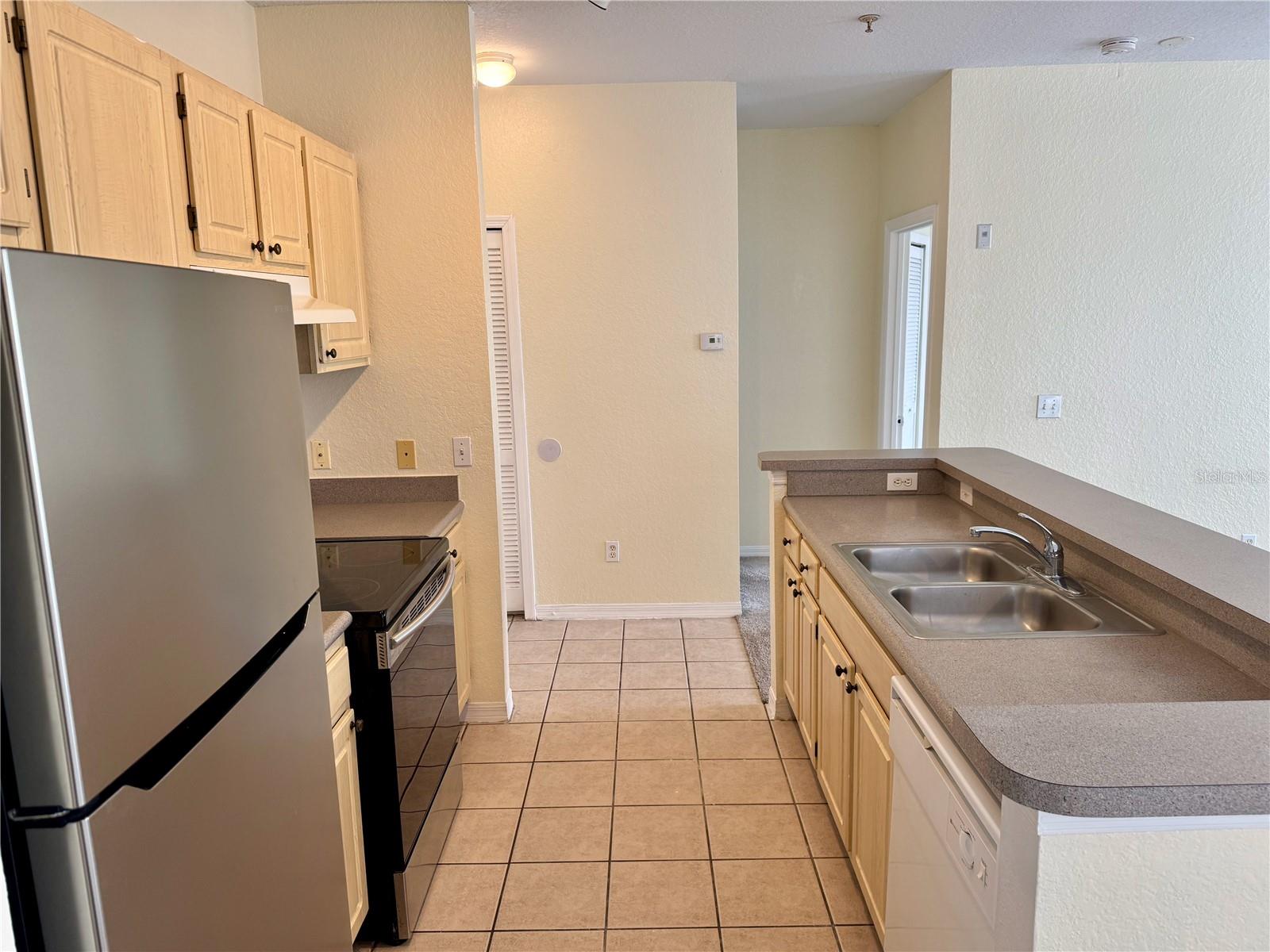 Image 9 of 17 For 2718 Maitland Crossing Way 3202