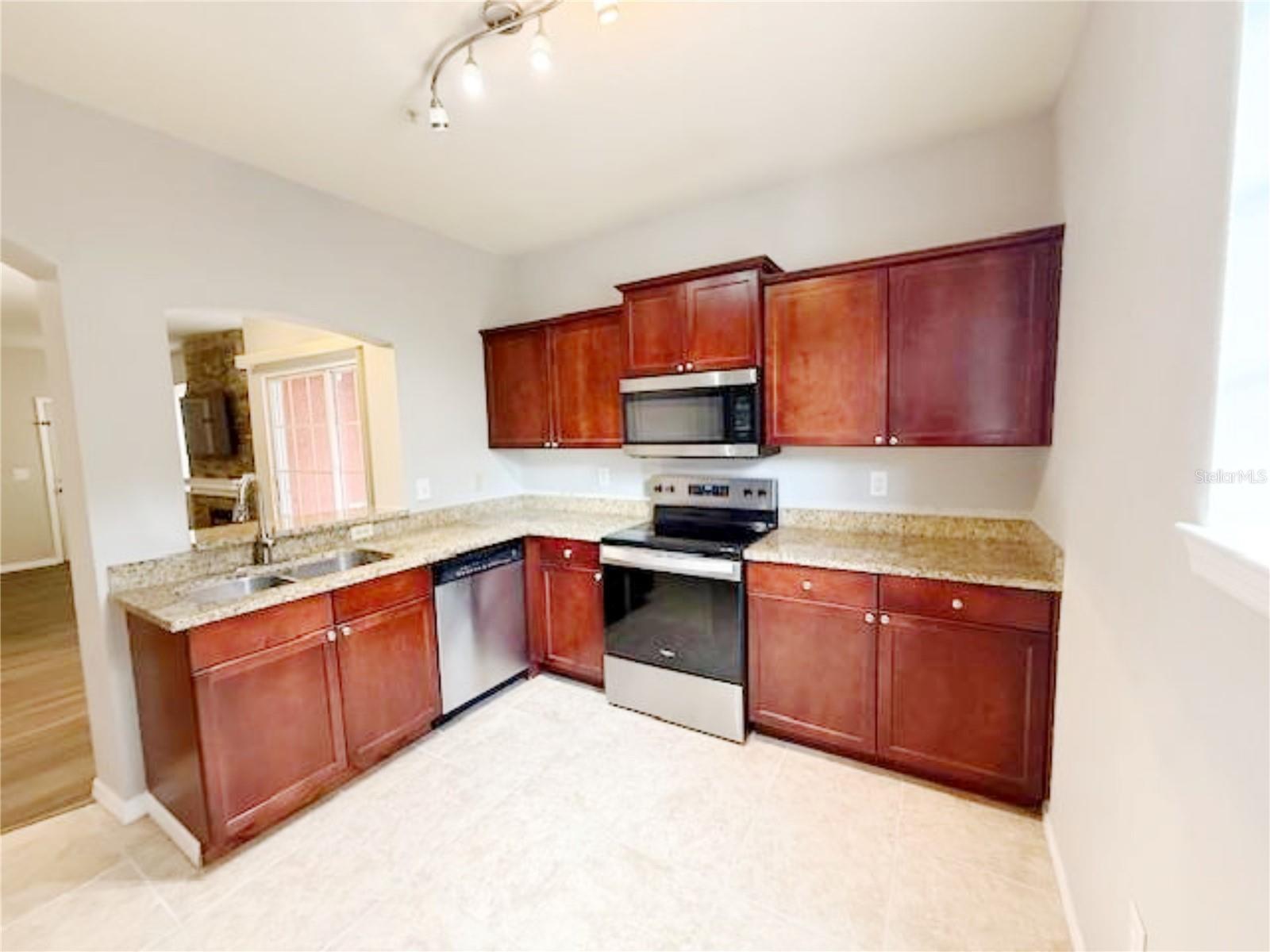 Image 10 of 26 For 107 Vista Verdi Circle 213