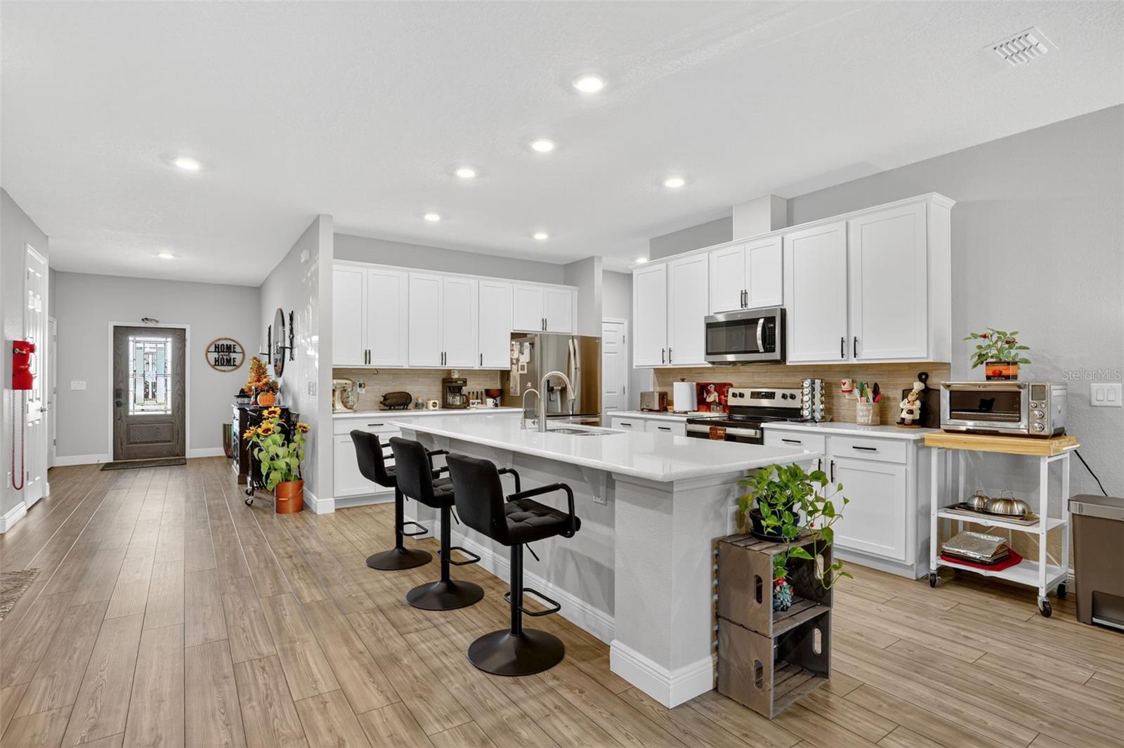 Image 8 of 16 For 9839 40th Terrace