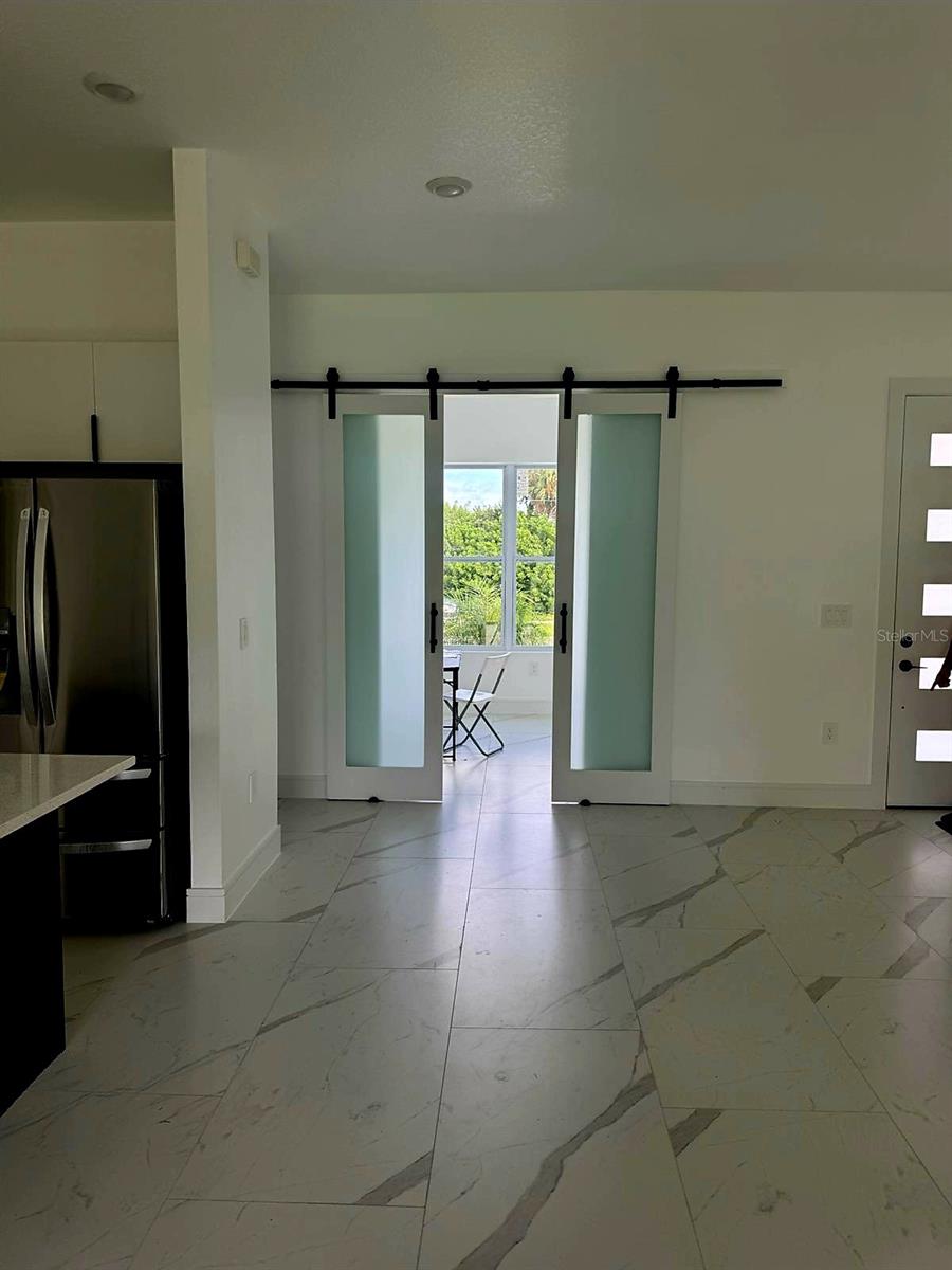 Image 6 of 22 For 165 Ingram Boulevard