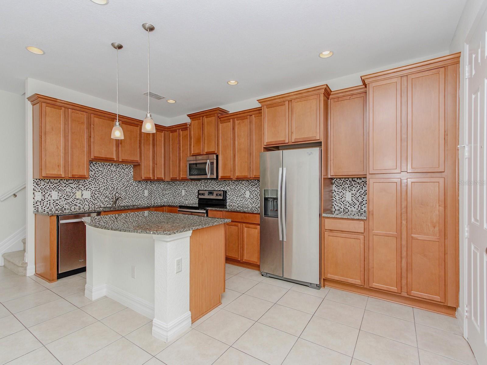Image 34 of 53 For 10070 Eagle Creek Center Boulevard