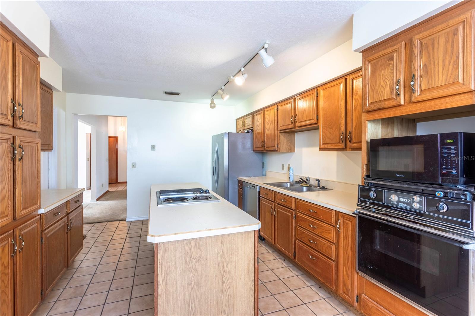 Image 19 of 37 For 8603 Georgia Tech Street