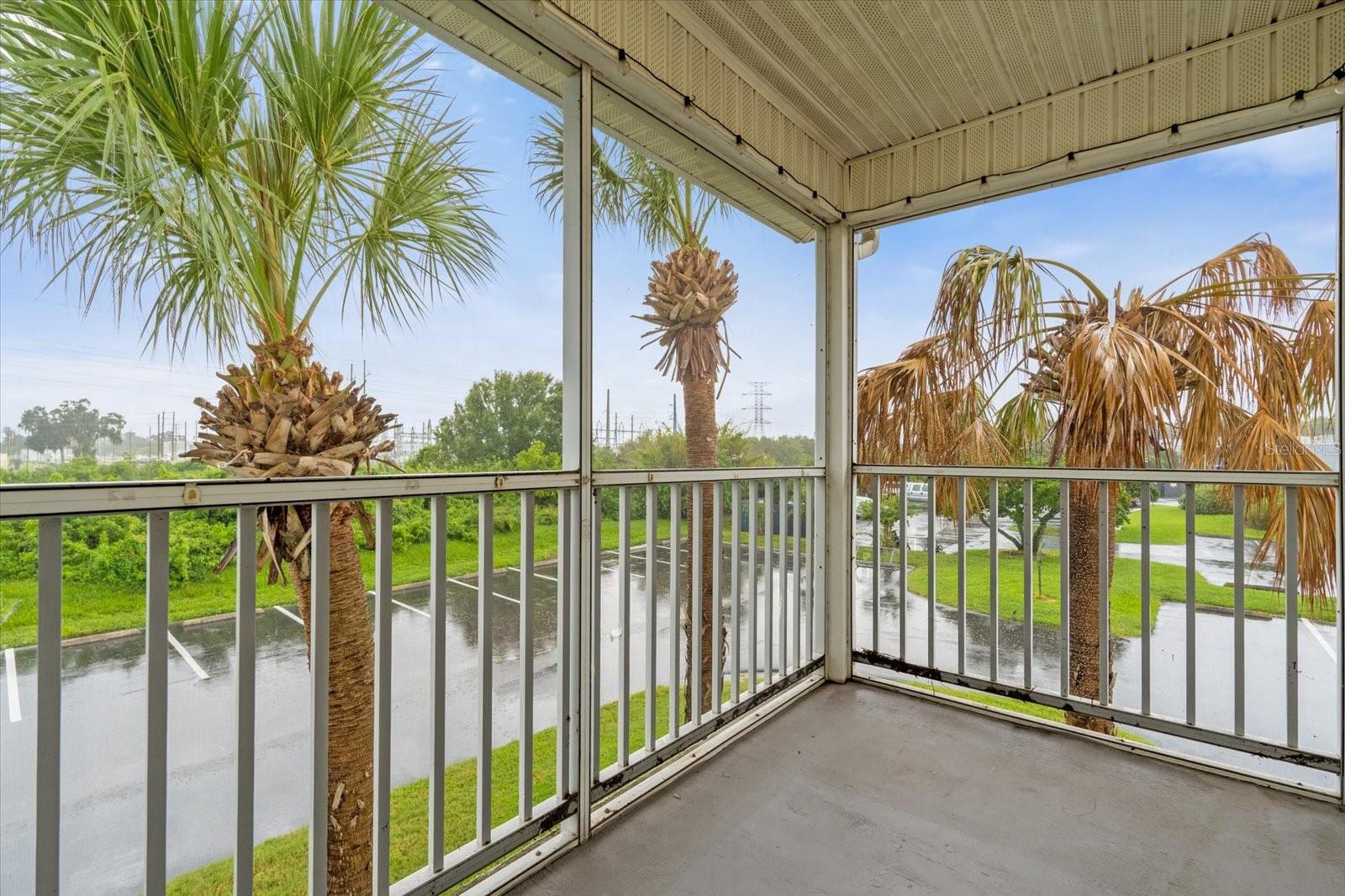 Image 16 of 27 For 3960 Southpointe Drive 520