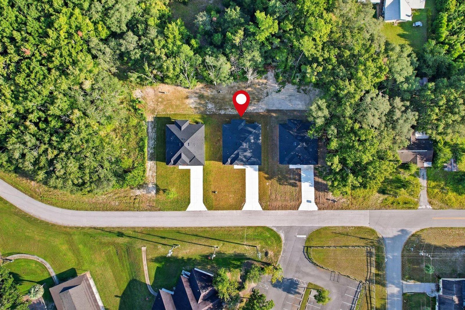 Image 8 of 40 For 3997 Shorewood Dr