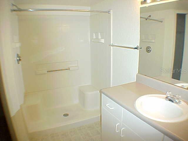 Image 7 of 12 For 2201 Metropolitan Way 1433