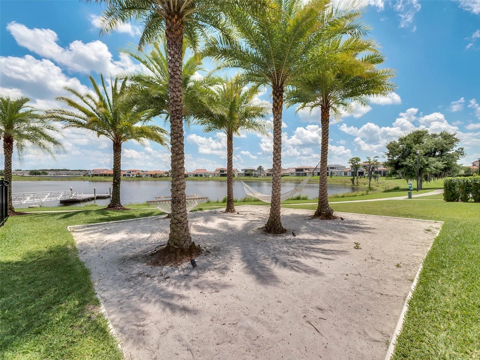 Image 31 of 36 For 8926 Bismarck Palm Drive