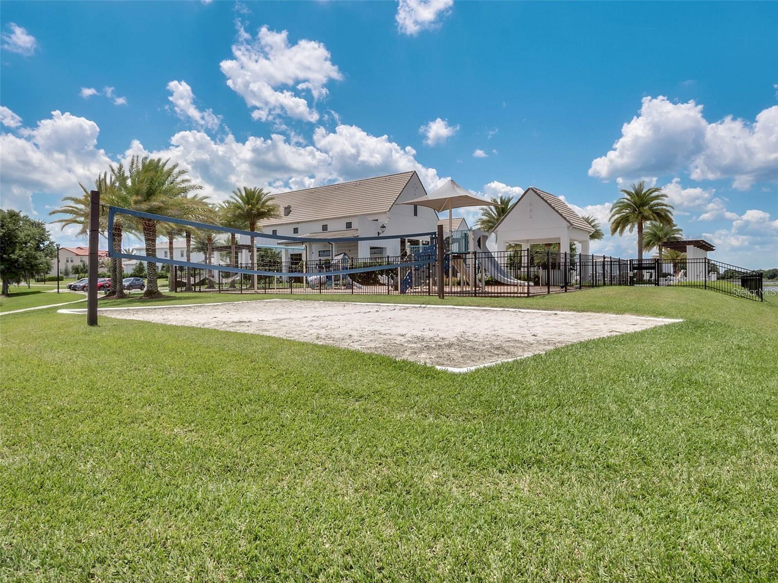 Image 33 of 36 For 8926 Bismarck Palm Drive