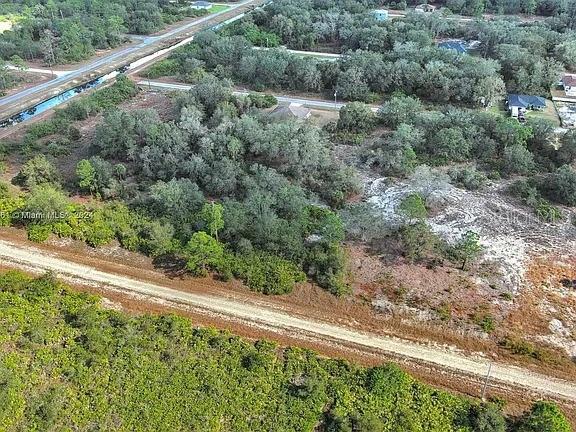 Image 10 of 15 For 4701 Karen Avenue S