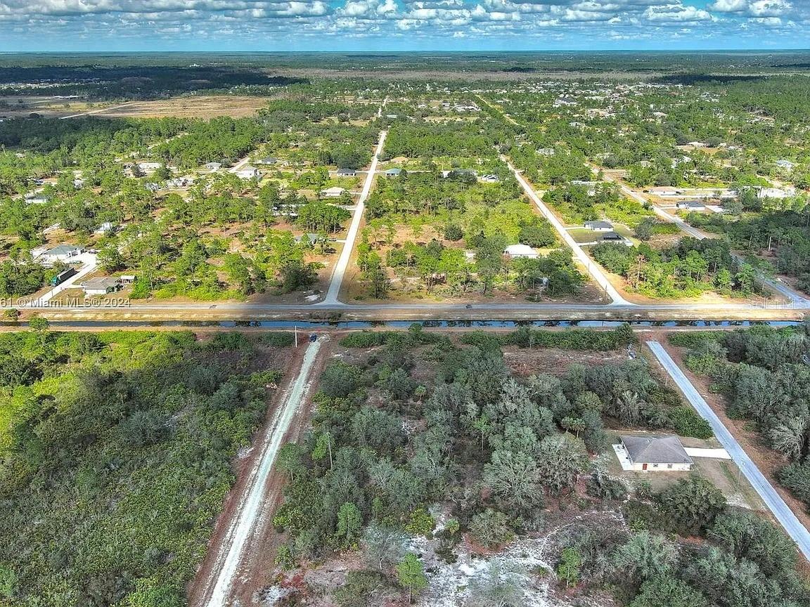 Image 12 of 15 For 4701 Karen Avenue S