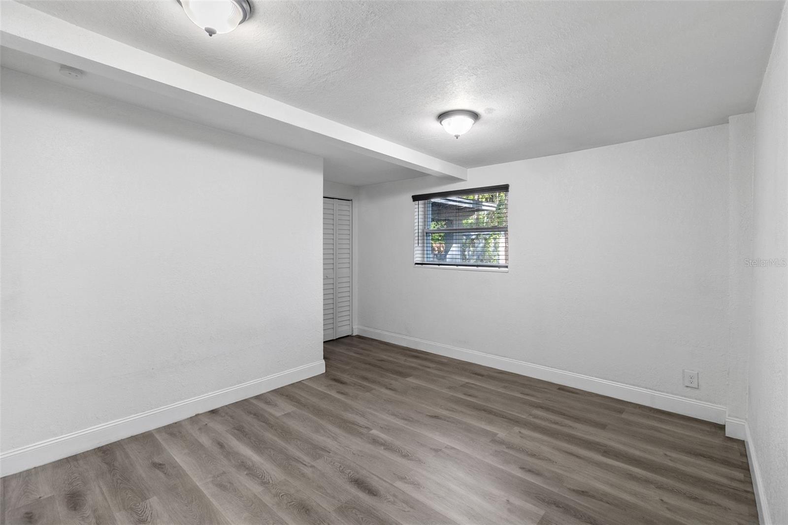 Image 13 of 24 For 4250 Coquina Avenue