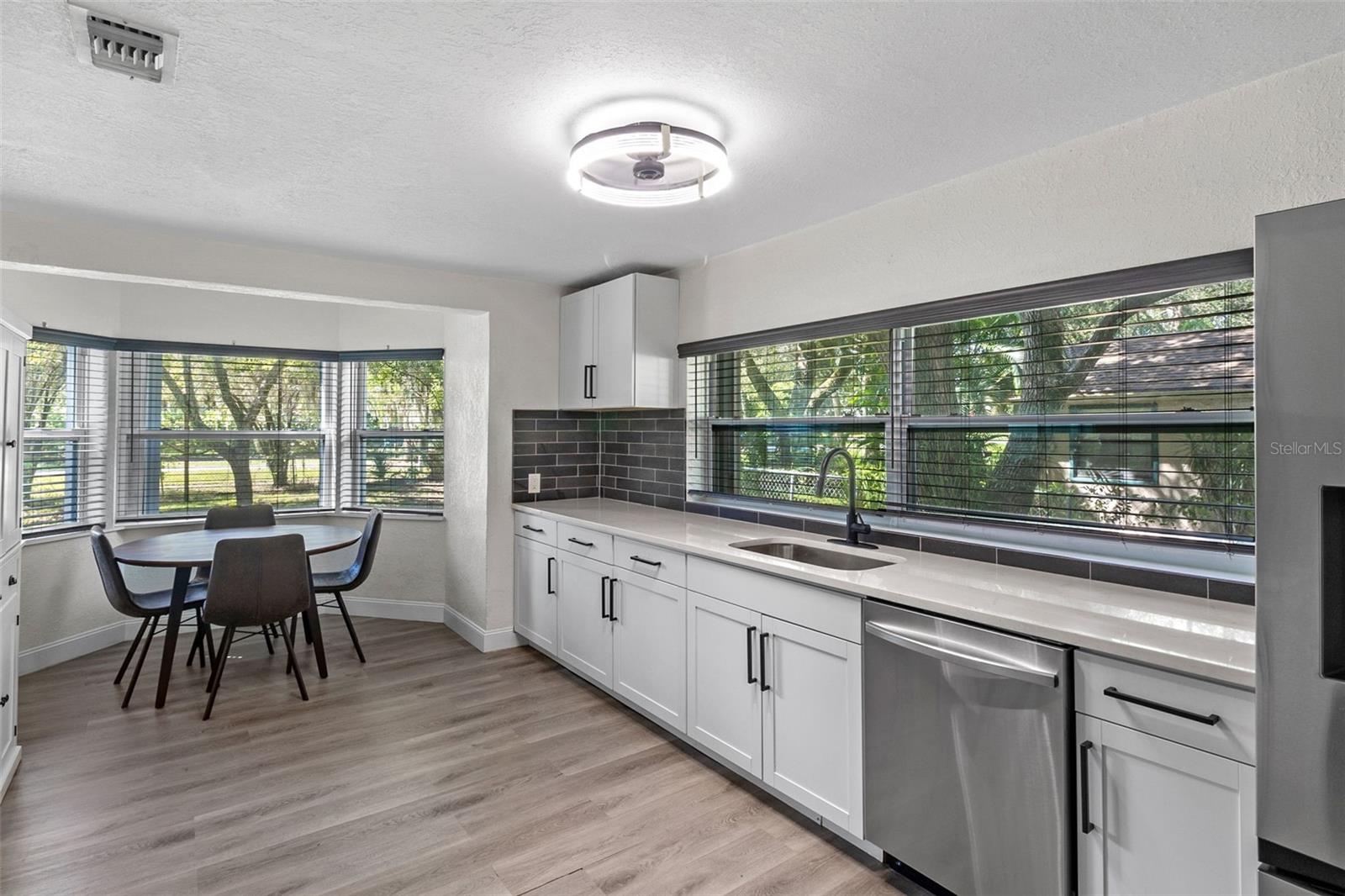 Image 7 of 24 For 4250 Coquina Avenue