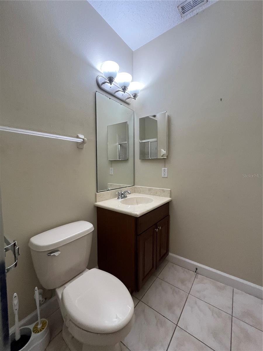 Image 19 of 28 For 2742 Cardassi Drive