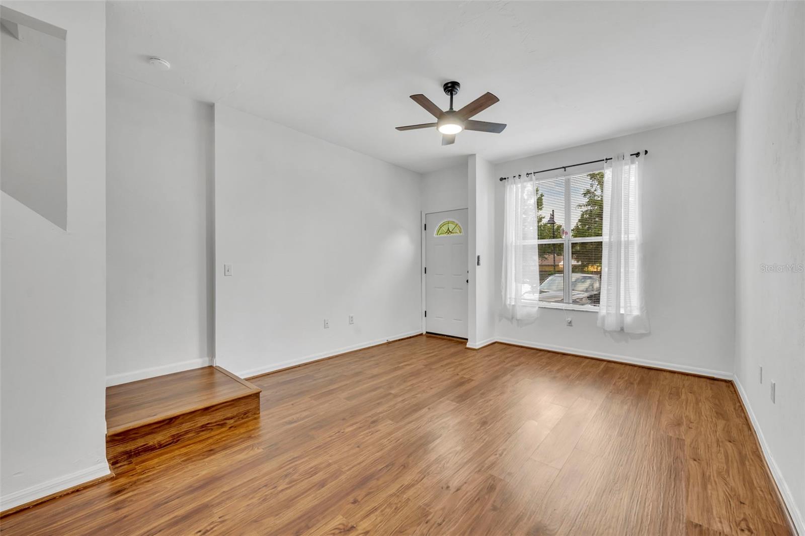 Image 7 of 30 For 3575 30th Way 119
