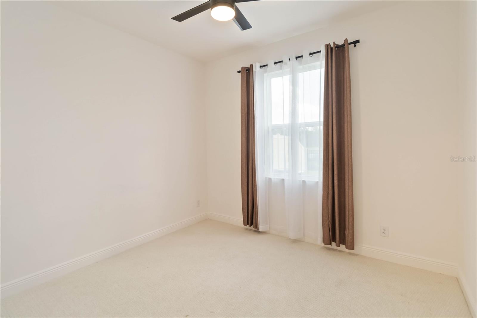 Image 9 of 34 For 1161 Grand Hammock Court