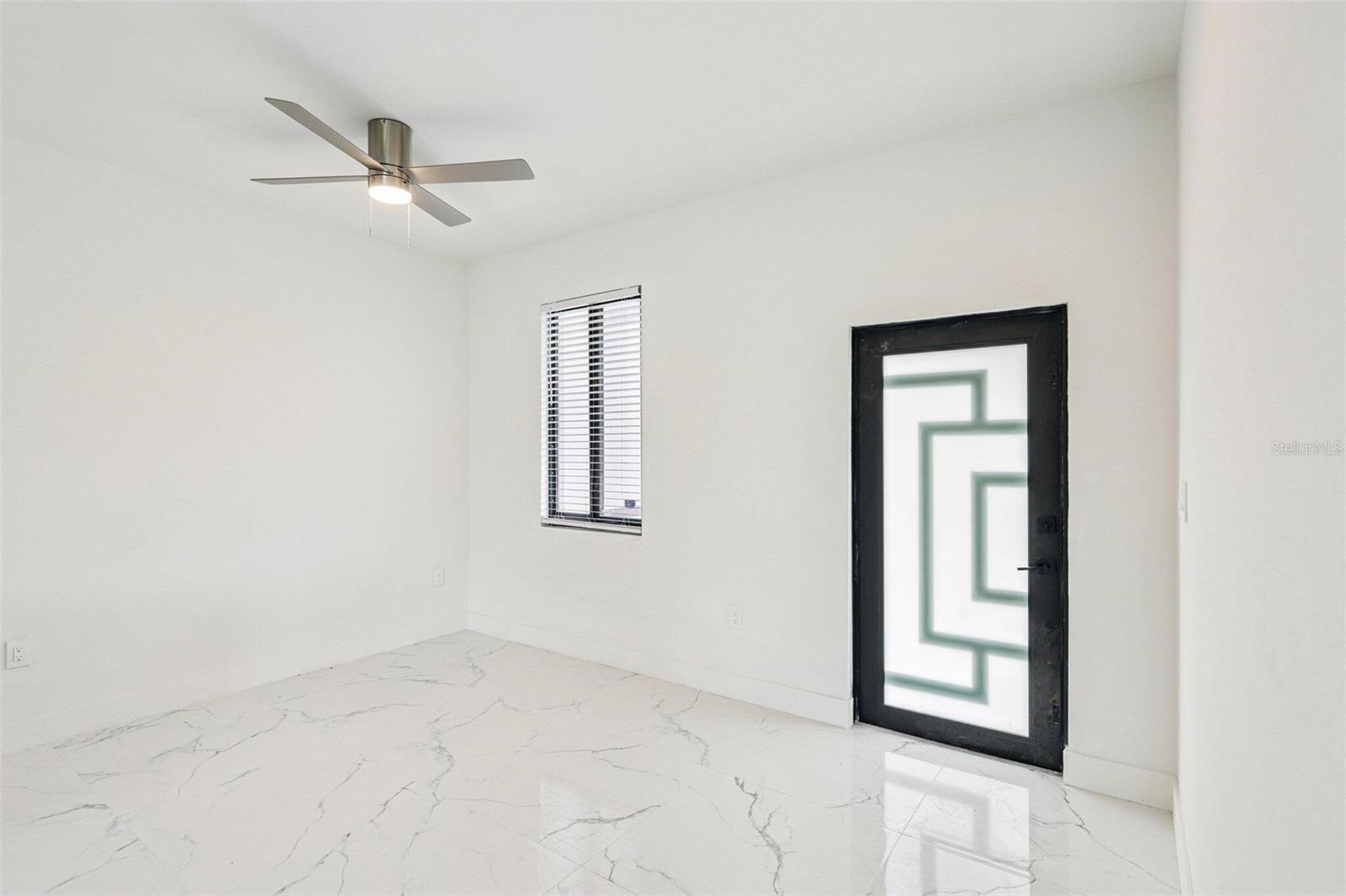 Image 17 of 25 For 1614 Abalom Street
